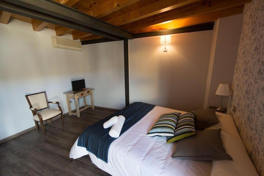 Rustik Hostal Rural Hotell Molinaseca Eksteriør bilde